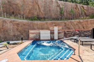 Frontgate Luxury Condo with Resort Amenities