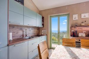 Villa Olivia Pool & Sauna near Portorož