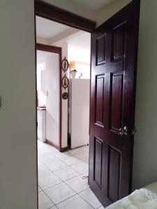 APARTAMENTO COMPLETO en CONDOMINIO en CURRIDABAT