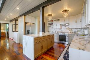 Lake Arrowhead Retreat w Game Loft & Media Room