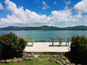 Punta Plata 521 - Flamingo Center, 2 BR condo with beautiful bay views