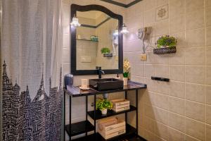 STUDIO LOFT in the CENTER SANREMO FOR 3 PEOPLE