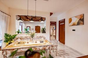 2BR Charming Balinese Home in Umalas