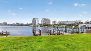 Harborside by AvantStay