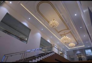 Chozha Palace Premium Rooms Ac