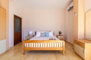 Radhima Res 20 - Studio Apt, Sea View, Kitchen