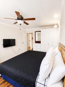 203 Batts Rock Beach Condos