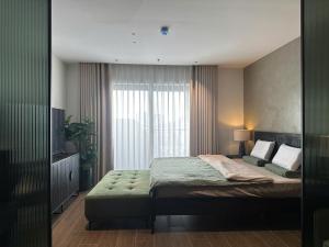 Vỏ nhỏ Home - Lazur Cửa Lò