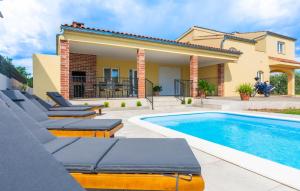 Beautiful Home In Biograd Na Moru