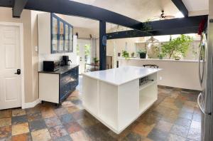 Bedrooms in Sooke Wonderland - Hot Tub - Pool - Koi Pond