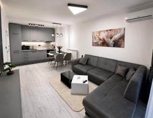 Bright & Stylish 1-Bedroom Apartment