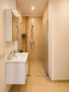 Apartment 8B