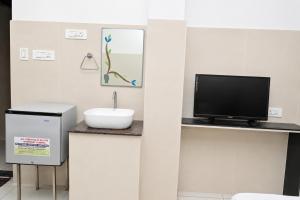 Hotel Amaravathi Residency