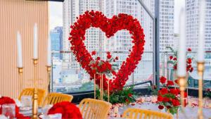 G8 Riverside Hotel & Rooftop Skybar