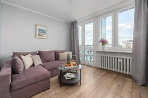 Lumina I 4-room Apart with Parking & Balcony