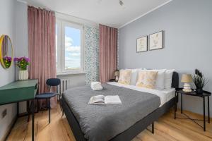 Lumina I 4-room Apart with Parking & Balcony