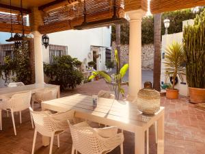 Finca La Vida Loca- For adult guests