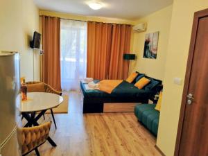One-room boutique at SunriseSuites