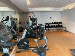 Luxury OnNutBTSE9 40SQMT Netflix & BTS& Pool & Gym