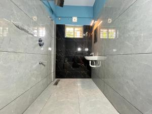 VAR Jade Haus 2 AC 3BHK 5 Min to Beach Foosball