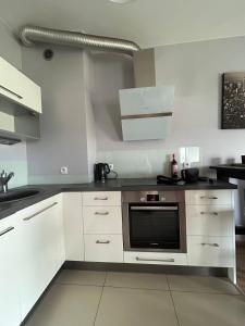 Lumina I Cozy 2-room Apart with Balcony I 4 guests I Metro