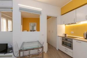 Xenia - Studio apt in Via Panicale 12