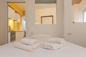 Xenia - Studio apt in Via Panicale 12
