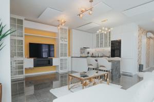 Golden Garden House