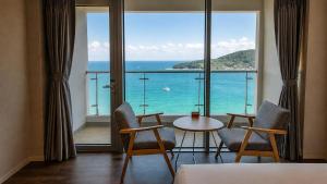 The Pora Suites