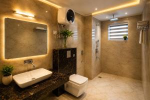 Hotel Star By Star Group- Near Delhi Airport
