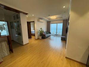 SkyLux 2BR The Saphire Residence Sea View