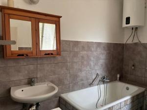 Orgona utca Apartment