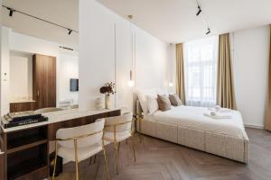 La Maison Parliament by BQA