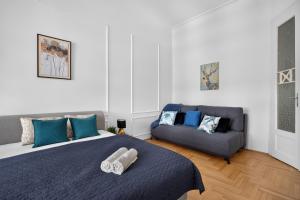 Elegant Central Budapest Residence with City View