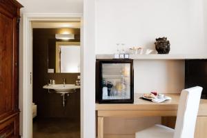 Palazzo Brunaccini Boutique Hotel