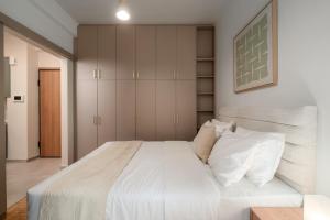 City Charm 1BR Apartment in Nea Smyrni by UPSTREET