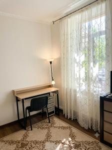 Apartment near University