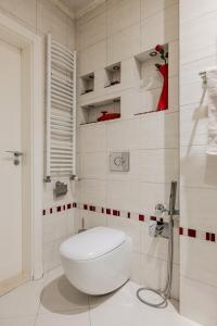 Dimora Serenity, 2BDR , NDK, Garage & Parking