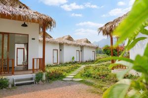 Nà Bó 2 Springlet Homestay