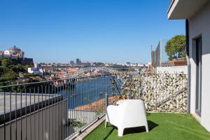 Douro & Bridge Views l Boutique Apartments by Lovelystay