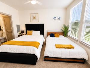 Elegant 2 Bedrooms 3 Beds with Resort Aminities