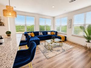 Elegant 2 Bedrooms 3 Beds with Resort Aminities