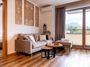 Golden Apartments - Tatra View - Księżycowe Apartamenty SPA - 24g 1-2
