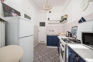 Hoża Artistic Charm Studio by BookingHost