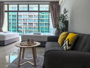 Lake View - Mount Austin IKEA Great 10 mins - C108