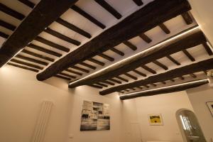 Elce Studio - Historic Beams & Modern Design