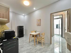 1 Bedroom Daisy - Luxury Gold Apartment - Central D4 Saigon