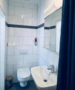 Budget-friendly Room 15 Min from Vienna