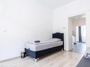 Budget-friendly Room 15 Min from Vienna