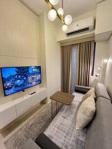 Aureo 1BR Fame Residences near Shaw, SM Megamall, Ortigas Skyline View